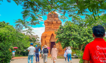 Poshanu Cham tower	